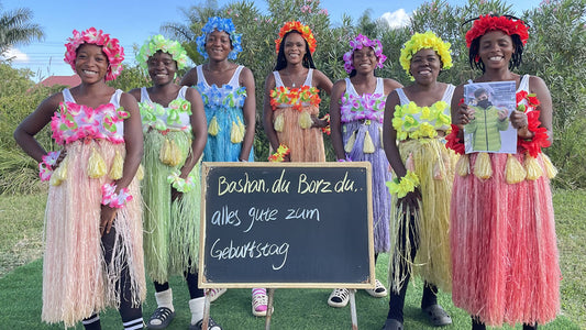African Grass Skirt Team
